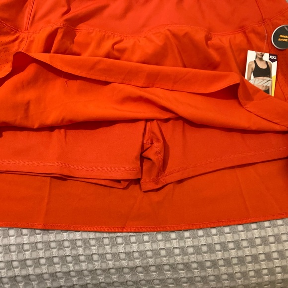 Avia bright red pullon skort - Picture 3 of 5